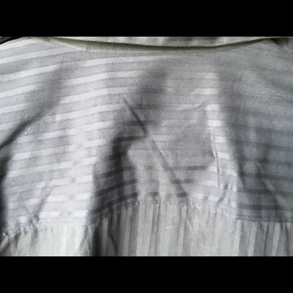 Button down shirt - Picture 5 of 6